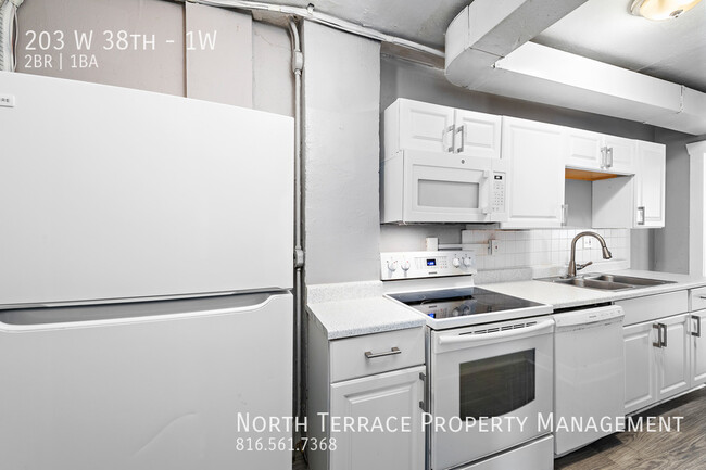 Foto del edificio - Quaint 2BR Apartment In Midtown