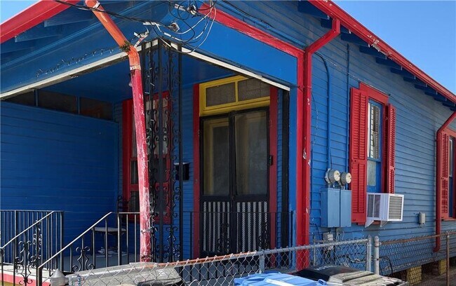 Foto del edificio - 825 Olga St