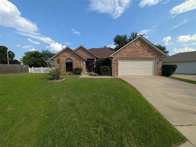 Building Photo - 3100 Windward Ct