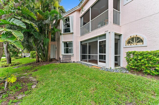 Foto del edificio - 2604 Fairway Dr N