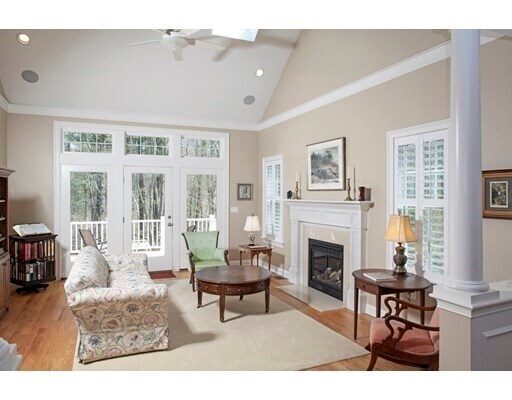 Foto del edificio - 239 Washington St