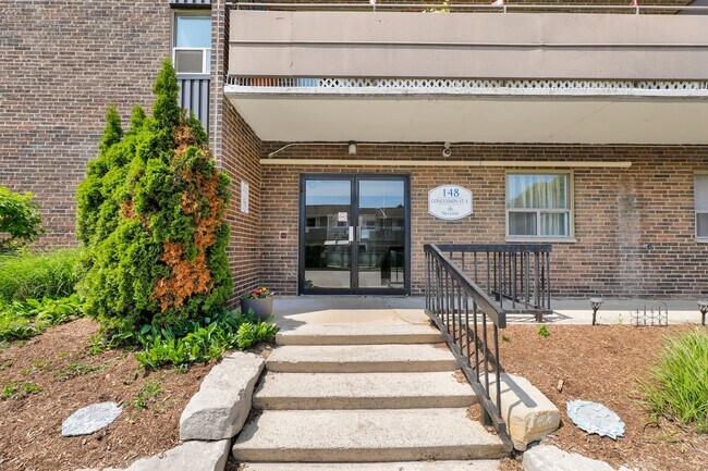 Photo du bâtiment - Park Tower Apartments