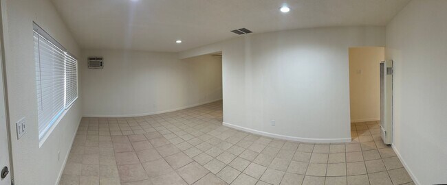 Foto del edificio - 3 Bedroom / 2 Bathroom Single Story Home in San Jacinto