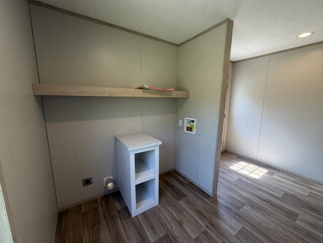 Foto del edificio - Mobile Home for Rent