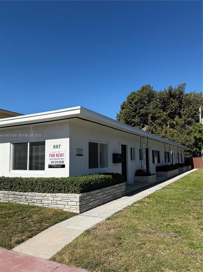 Building Photo - 887 80th St