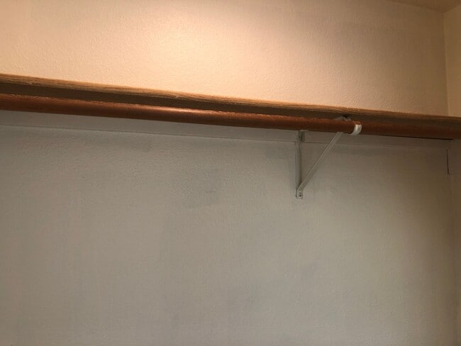 Building Photo - 3 Bed, 1 Bath, Close to WWU -