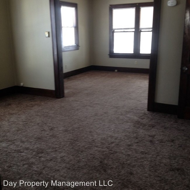 Foto del edificio - 952-954 W 11th Ave