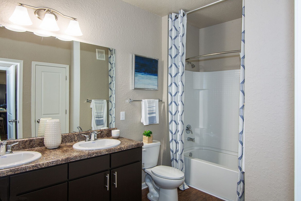 Springs At Hammock Cove Apartments 4360 Petal Dr Naples, FL