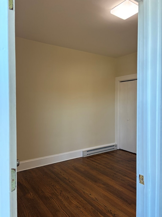 Building Photo - 117 Whitetop Rd