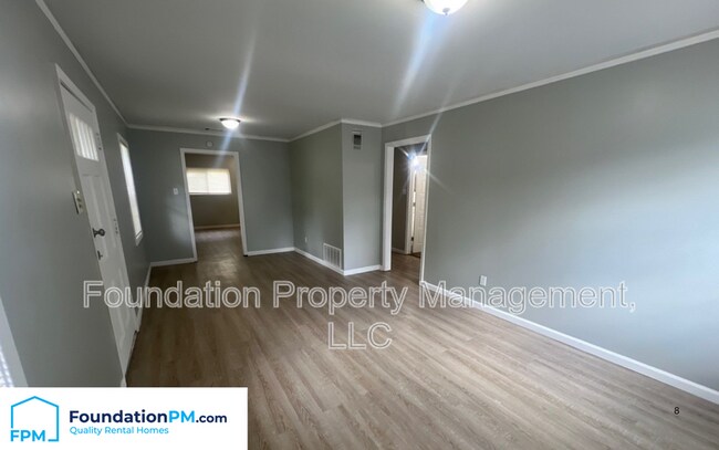 Building Photo - 1288 W Barron Cir
