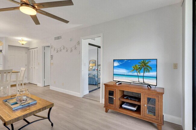 Building Photo - 2400 S Ocean Dr