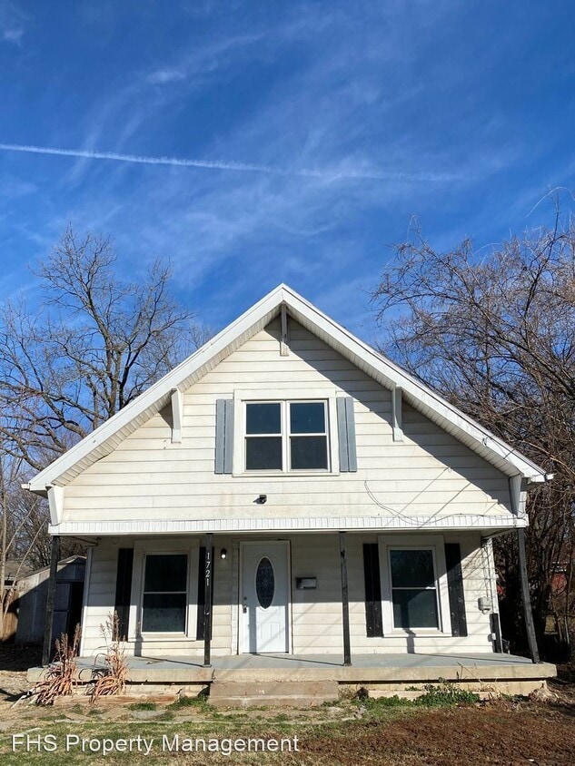 Primary Photo - 4 br, 2 bath House - 1721 W Thoman
