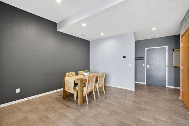 Foto del edificio - 640 S 50th St