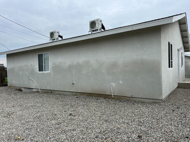 Building Photo - 1906 Filson St