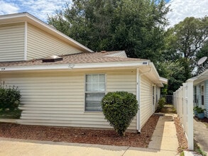 Building Photo - 888 Culp Ave