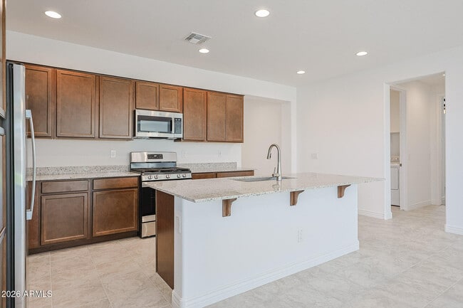 Foto del edificio - 14746 W Smoketree Dr