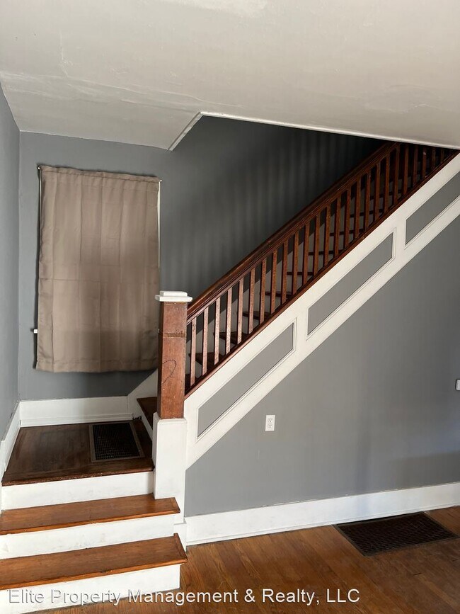 Foto del edificio - 4 br, 2 bath House - 309 N 8th Street