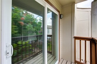 Building Photo - 3929 Tanglewilde St