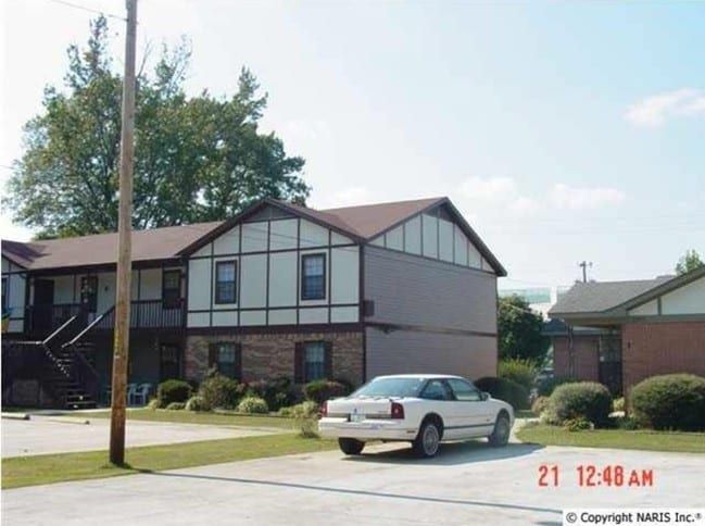 Building Photo - Kalea Apartments