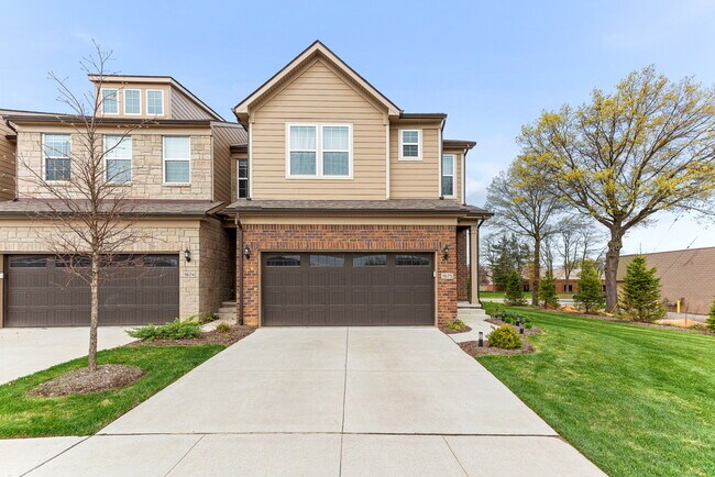 Foto del edificio - 1675 Addison Cir