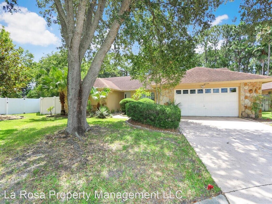 3 br, 2 bath House 2624 TABER Court House Rental in Orlando, FL