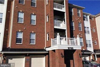 Building Photo - 9700 Elzey Place