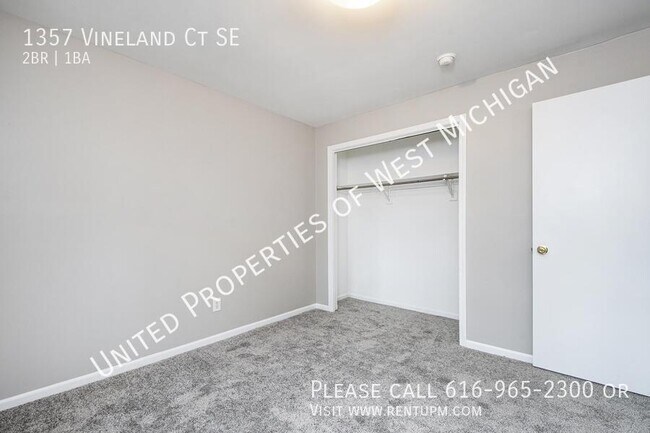 Foto del edificio - 1357 Vineland Ct SE