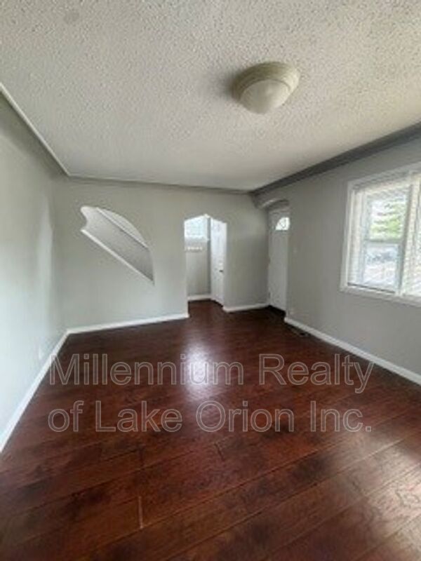 Building Photo - 6010 Hartwell St