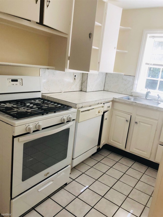 Foto del edificio - 2 br, 1 bath  - 312 Washington St