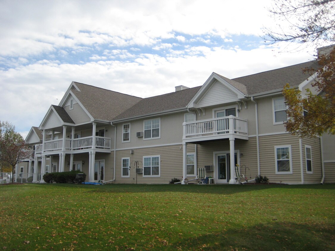 1085 Jaystone Terrace, Waterloo, WI 53594 Apartments in Waterloo, WI