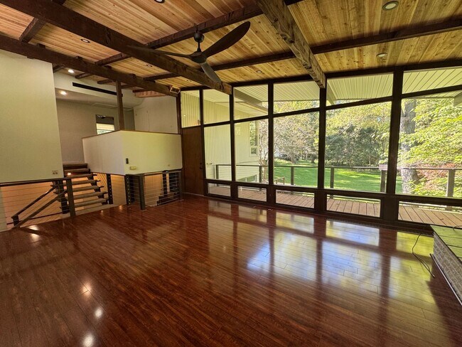 Foto del edificio - Spacious Mid-Century Modern Rental in Canton - 4 bed, 2 bath