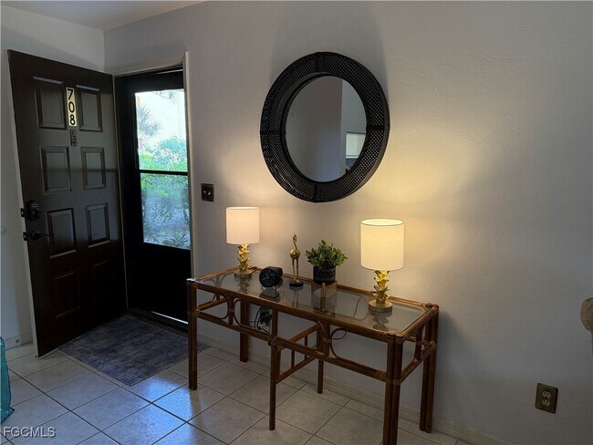 Foto del edificio - 6146 Whiskey Creek Dr