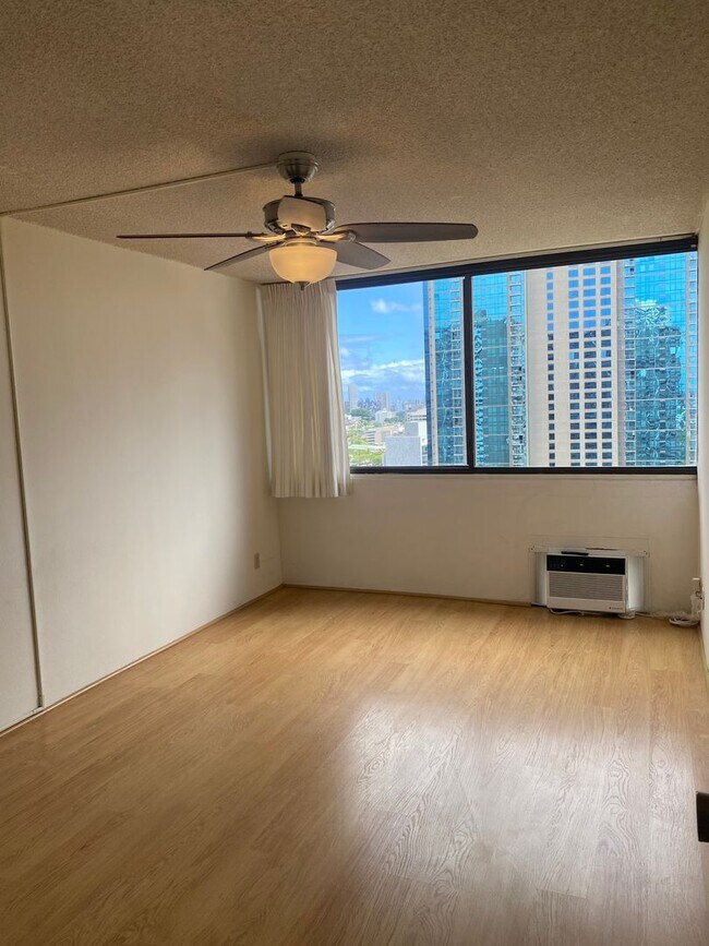 Foto del edificio - n2824k