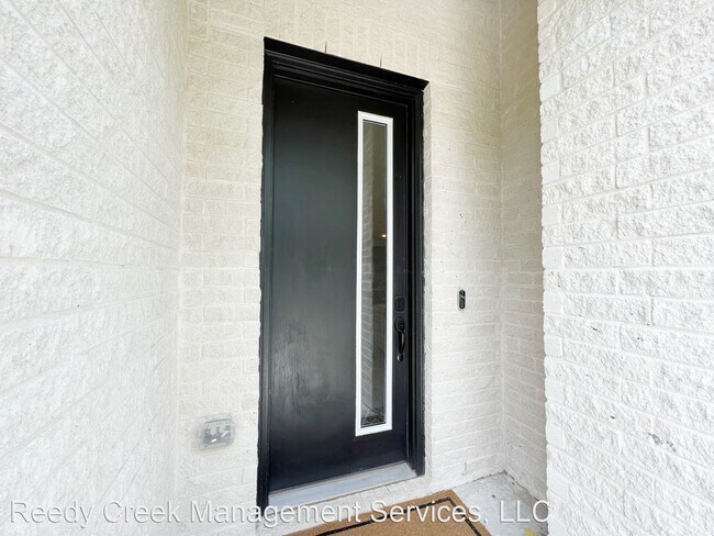 Building Photo - 3 br, 2.5 bath House - 606 Collier Drive