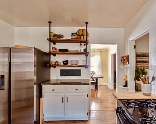 Kitchen - 508 Alger St SE
