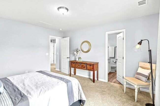 Photo - 103 Brinkleys Ln House