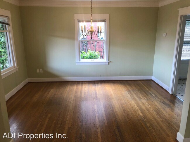 Foto del edificio - 3 br, 1 bath House - 1744 NE 45th Ave