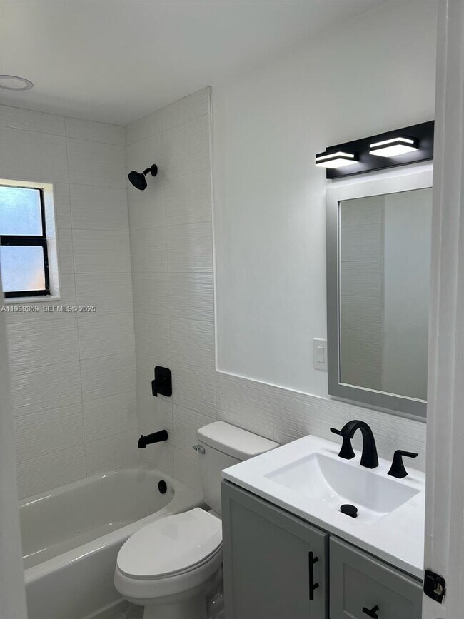 Foto del edificio - 7474 E Plumosa Ln