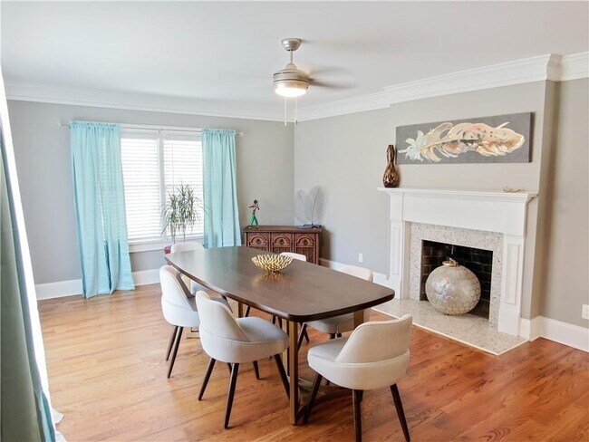 Foto del edificio - 872 Hall St SW