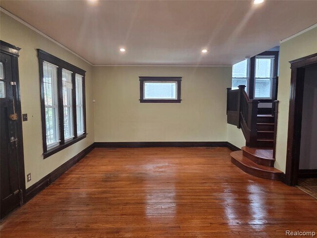 Foto del edificio - 3254 Hogarth St