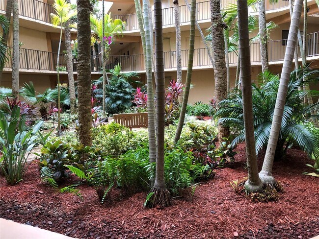 Foto del edificio - 8005 SW 107th Ave
