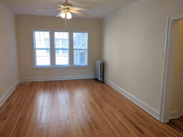 Building Photo - 1 bedroom in Evanston IL 60202