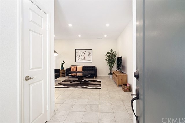 Building Photo - 15962 Holstein St