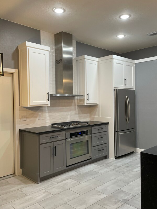 Foto del edificio - 631 Primrose Ln