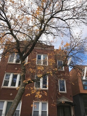 Building Photo - 2208 N Talman Ave