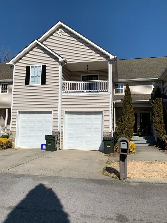 Foto principal - 1527 Ashton Woods Way