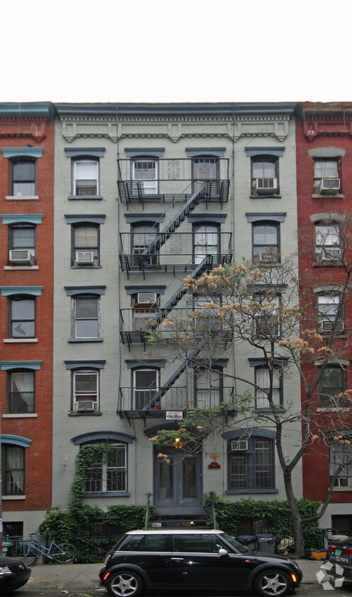Primary Photo - 529 E 6th St
