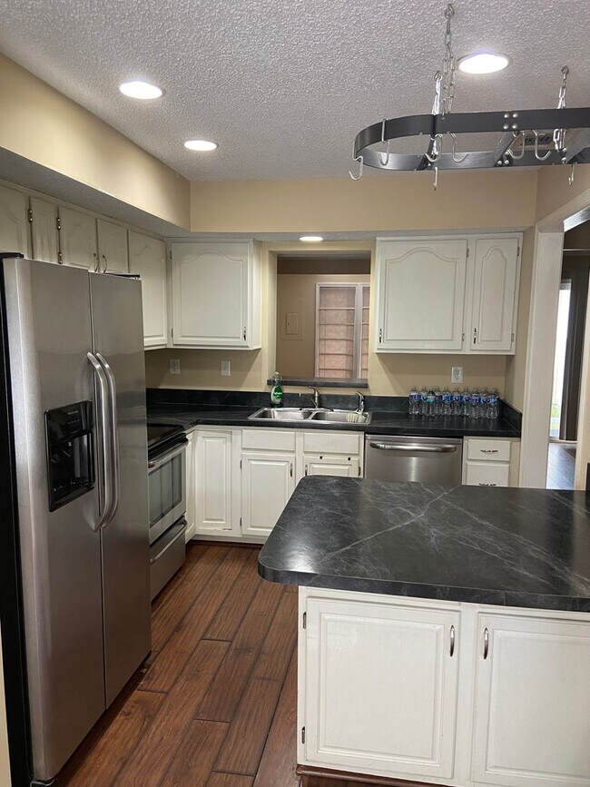 Foto del edificio - York County Townhouse Rental