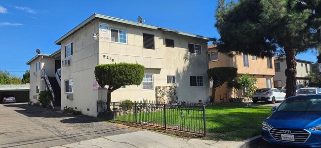 Building Photo - 6216 Beck Ave