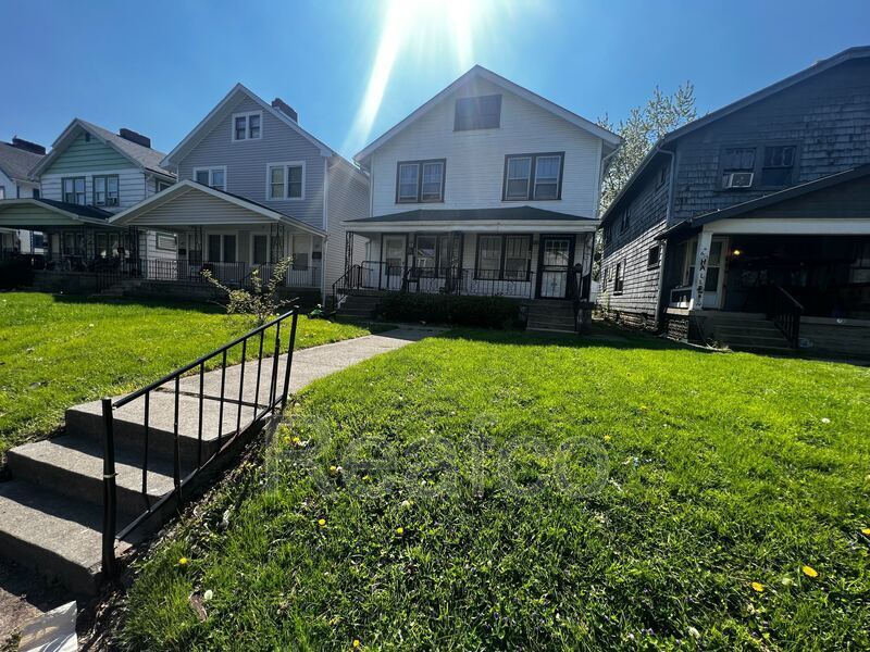 657 S Burgess Ave, Columbus, OH 43204 Condo for Rent in Columbus, OH